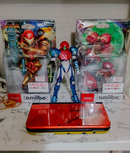 The lineup of merchandise for hardcore Metroid fans