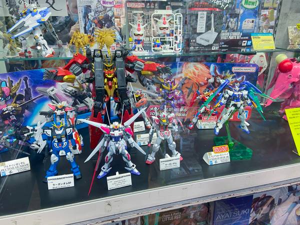 Gundam in Ueno