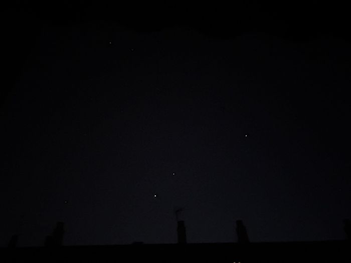 Photo of the same night sky taken by someone with a phone